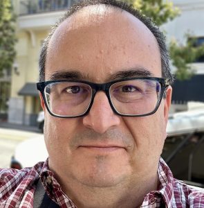 Headshot photo of Jefferson Beavers